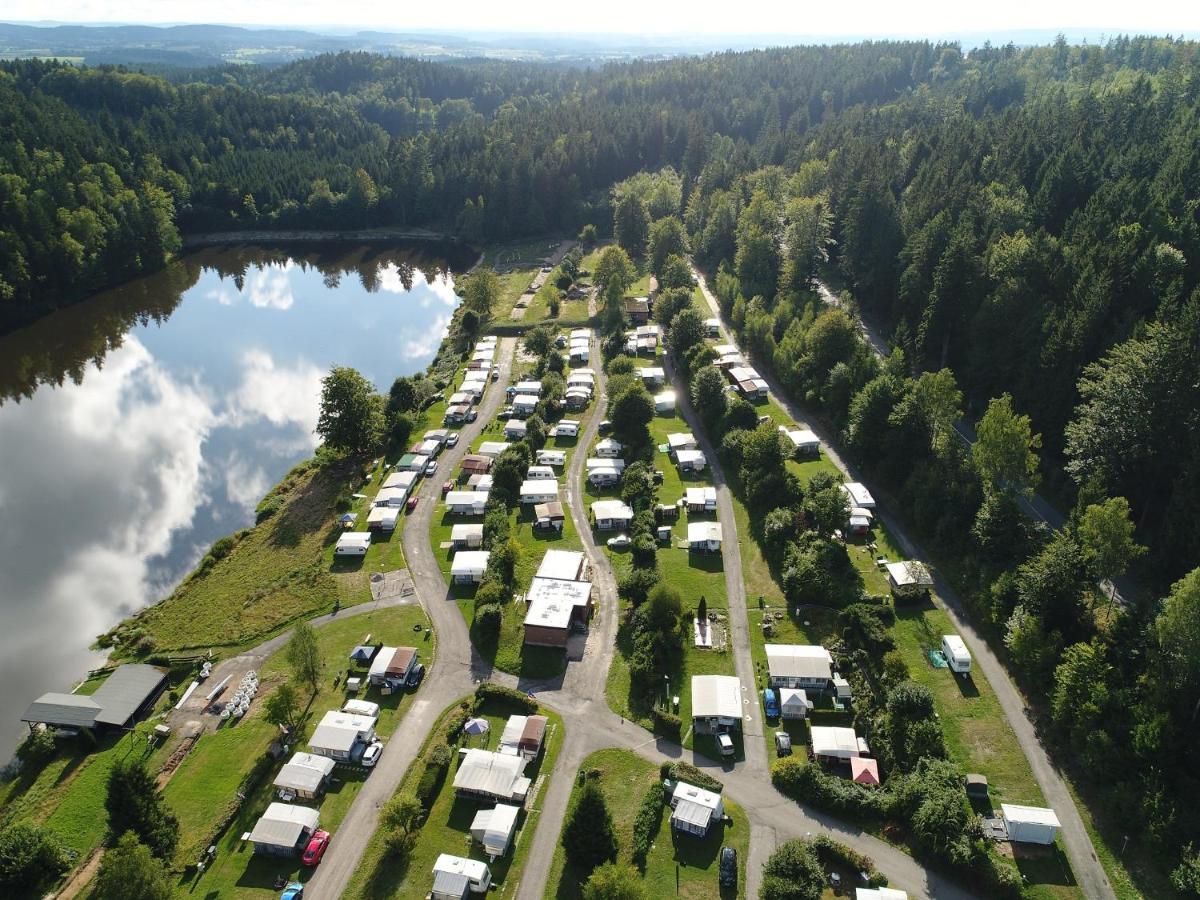 Flossenburg Freizeit- Und Campinganlage Gaisweiher מראה חיצוני תמונה