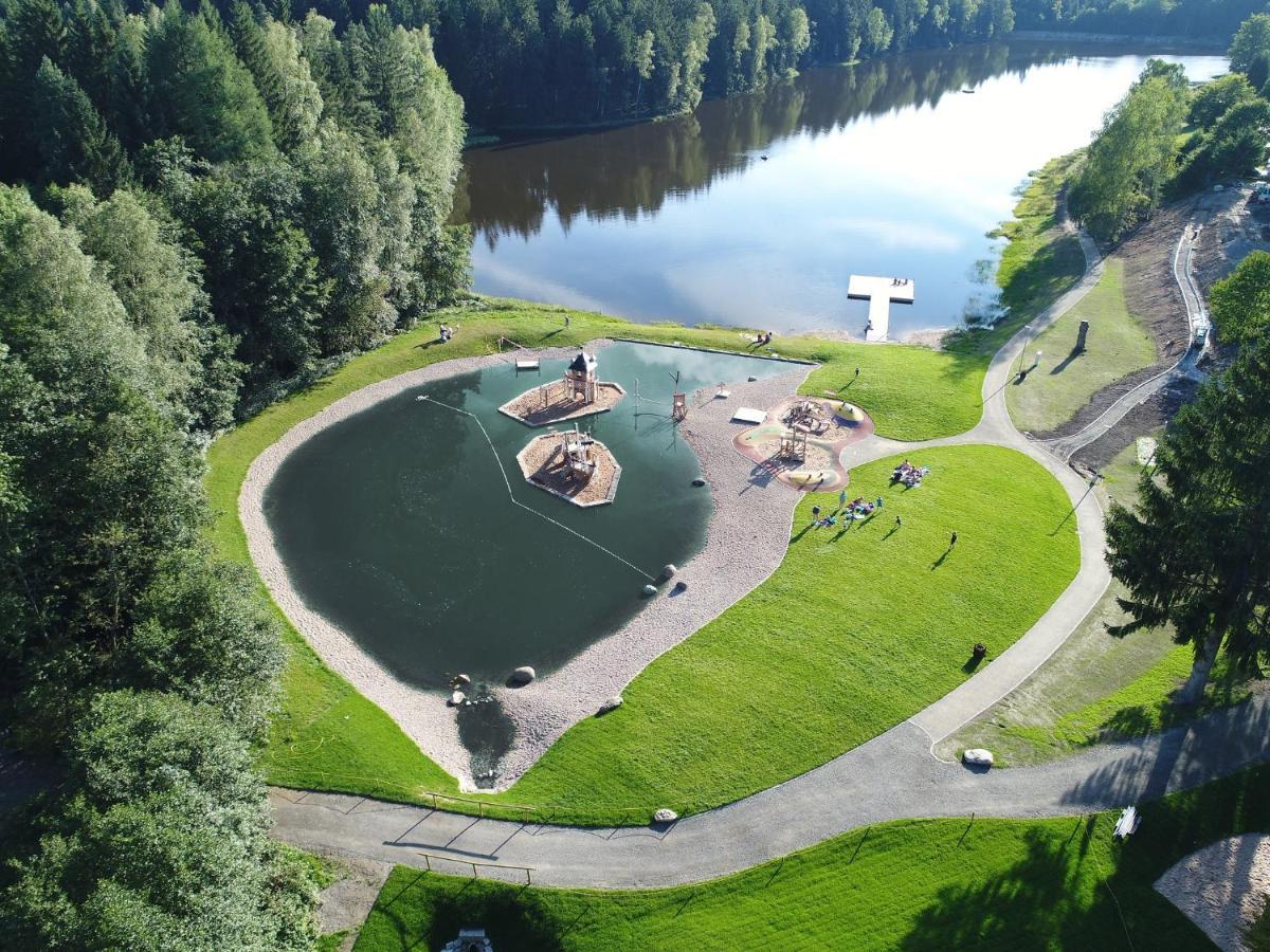 Flossenburg Freizeit- Und Campinganlage Gaisweiher מראה חיצוני תמונה